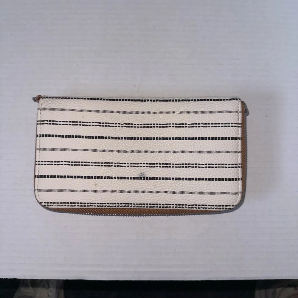 thirty-one chic wallet